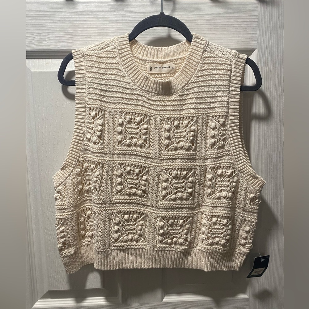 Lucky Brand Sleeveless Sweater NWT